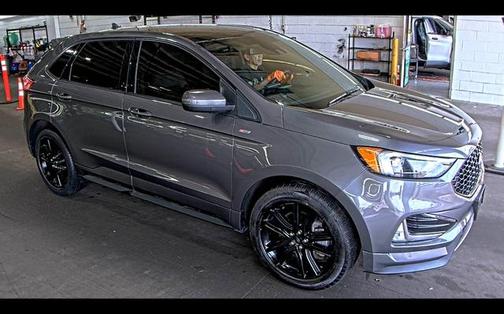 2021 Ford Edge ST Line