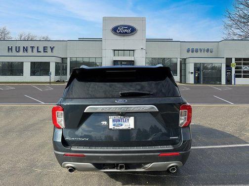 2022 Ford Explorer Platinum
