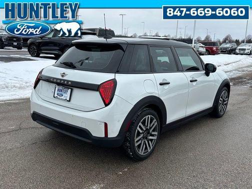 2025 MINI Hardtop Cooper