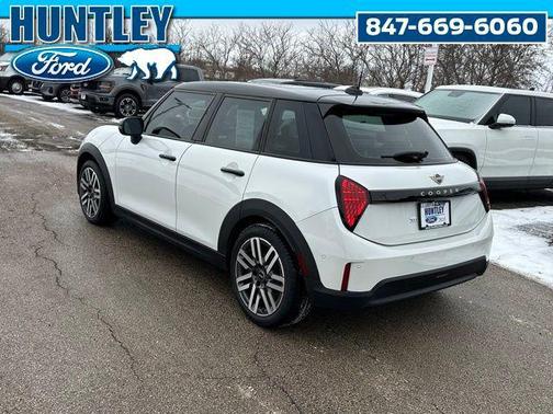 2025 MINI Hardtop Cooper