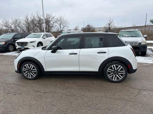 2025 MINI Hardtop Cooper