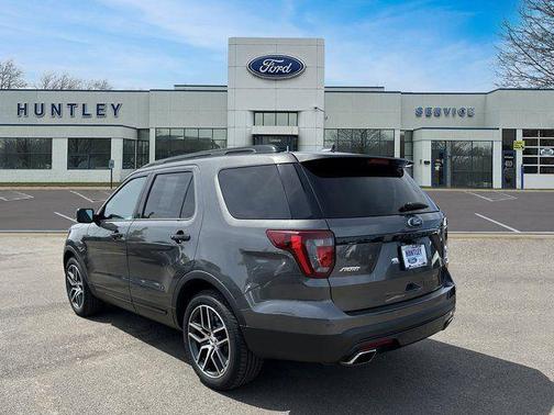 2017 Ford Explorer sport