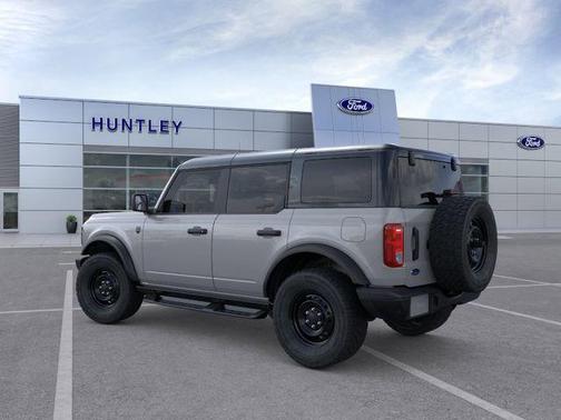 Avalanche Gray 2026 Ford Bronco Big Bend
