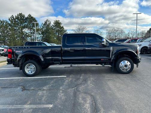 2024 Ford F-450 Limited