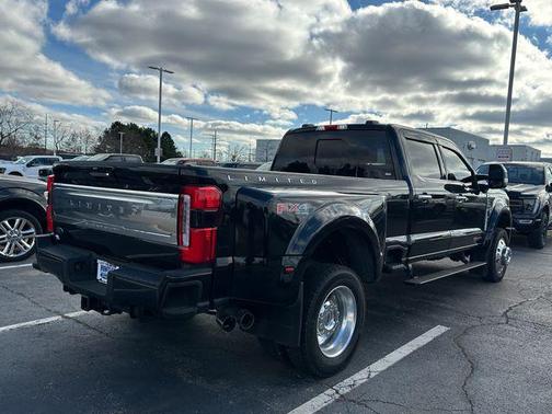 2024 Ford F-450 Limited