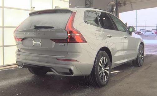2025 Volvo XC60 B5 Core