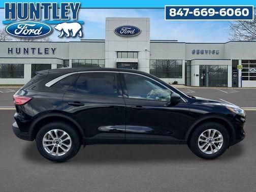 Agate Black Metallic 2022 Ford Escape SE