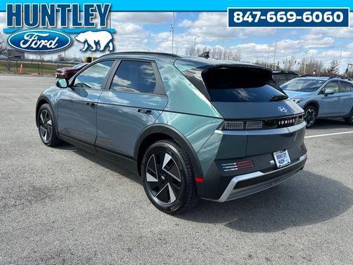 Digital Teal 2025 Hyundai IONIQ 5 SEL