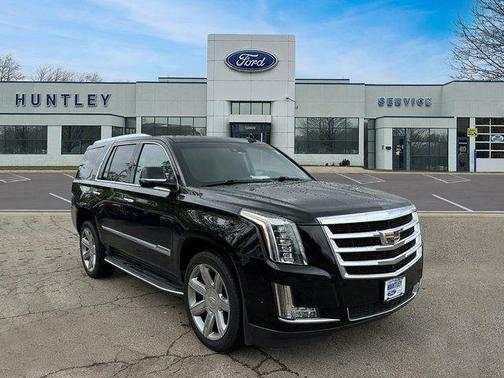 2018 Cadillac Escalade Luxury