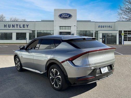 2023 Kia EV6 Wind