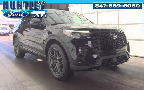 Black Metallic 2025 Ford Explorer ST-Line