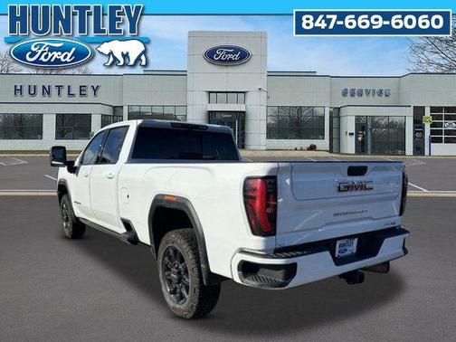 2024 GMC Sierra 2500 AT4