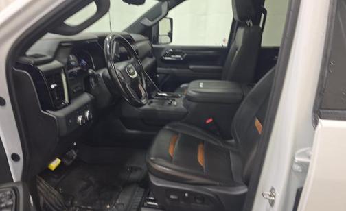 2024 GMC Sierra 2500 AT4