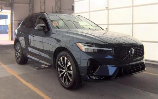 Denim Blue Metallic 2025 Volvo XC60 B5 Plus