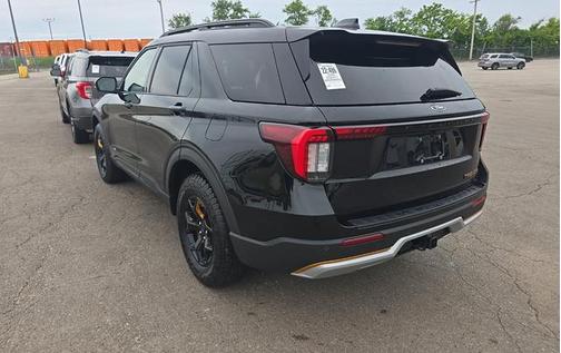 Agate Black Metallic 2026 Ford Explorer Tremor