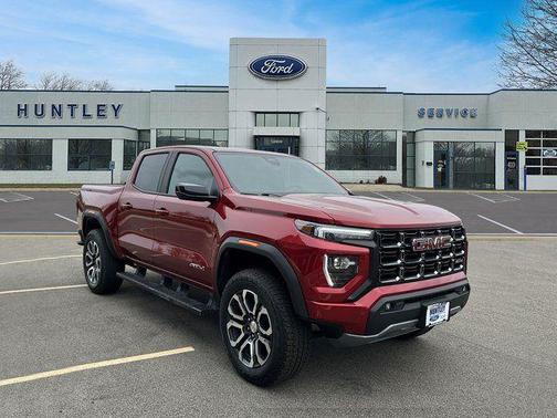 2024 GMC Canyon AT4