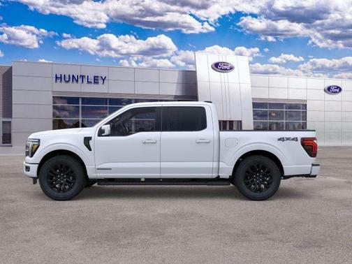 Star White Metallic Tri-Coat 2026 Ford F-150 Lariat