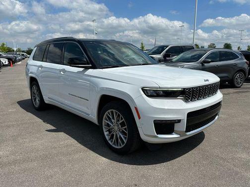 2022 Jeep Grand Cherokee L Summit