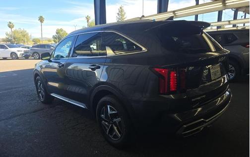 Platinum Graphite 2023 Kia Sorento Hybrid EX