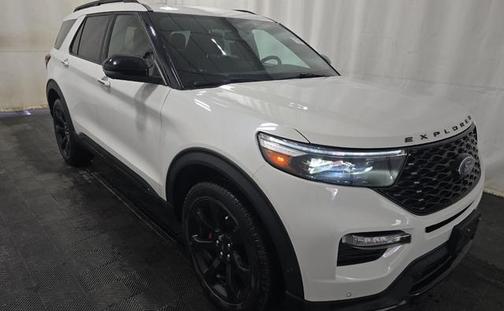 Star White Metallic Tri-Coat 2023 Ford Explorer ST