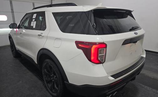 Star White Metallic Tri-Coat 2023 Ford Explorer ST