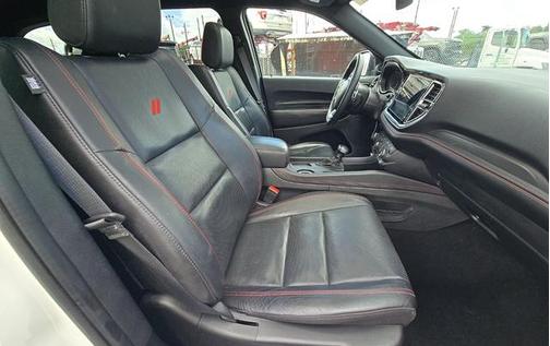 White Knuckle Clearcoat 2023 Dodge Durango R/T Plus RWD