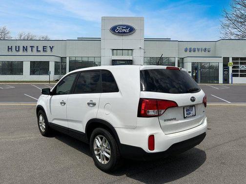 2015 Kia Sorento LX