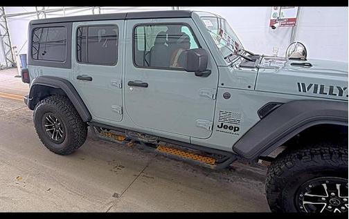 Earl Clearcoat 2024 Jeep Wrangler Willys