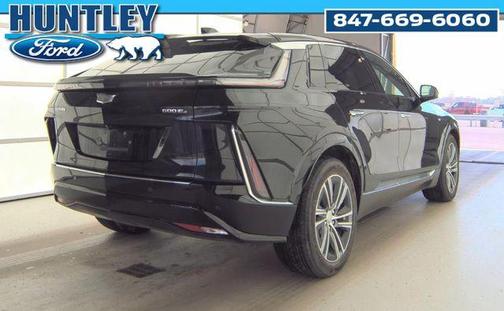 Stellar Black Metallic 2024 Cadillac LYRIQ Luxury