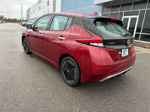 2023 Nissan Leaf SV PLUS 60 kWh