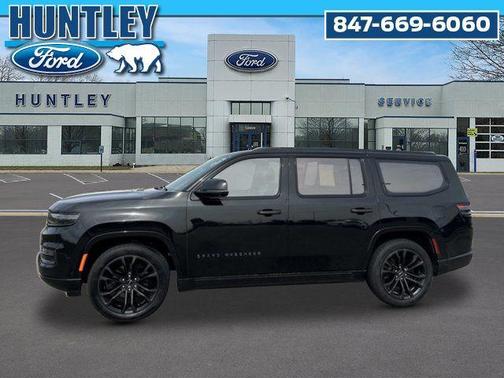 Black Clearcoat 2022 Jeep Grand Wagoneer Obsidian