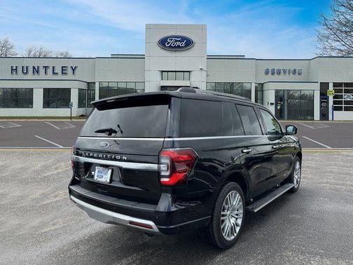 2024 Ford Expedition Platinum