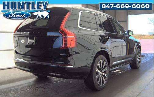 2024 Volvo XC90 B5 Core Bright Theme