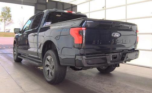 2024 Ford F-150 Lightning Flash