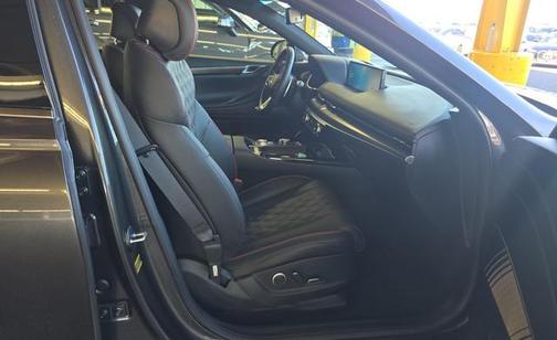 2024 Genesis G80 2.5T AWD