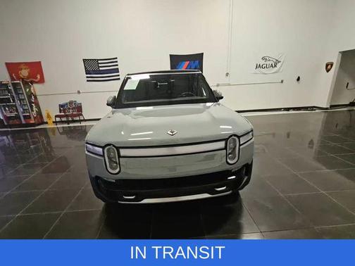 2023 Rivian R1S Adventure