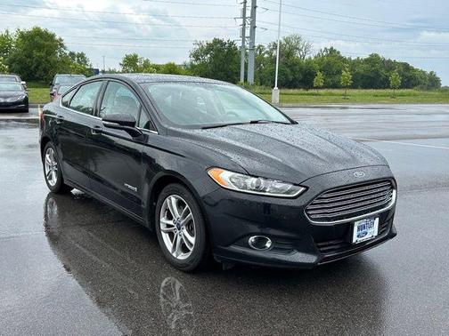 2015 Ford Fusion Hybrid SE