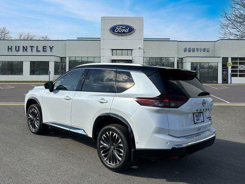 2024 Nissan Rogue Platinum