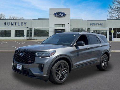Carbonized Gray Metallic 2025 Ford Explorer ST