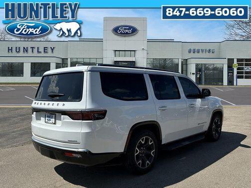 2023 Jeep Wagoneer Series III 4x4