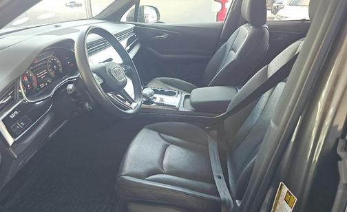 2021 Audi Q7 55 Prestige
