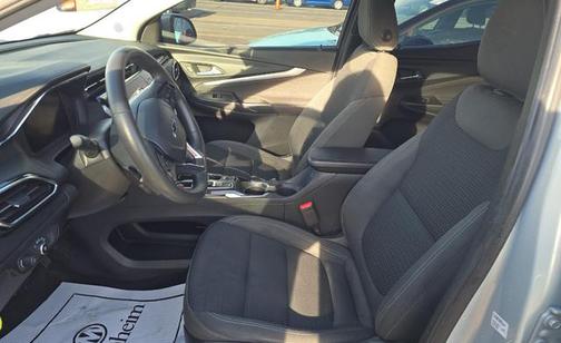 2023 Chevrolet Bolt EUV FWD LT