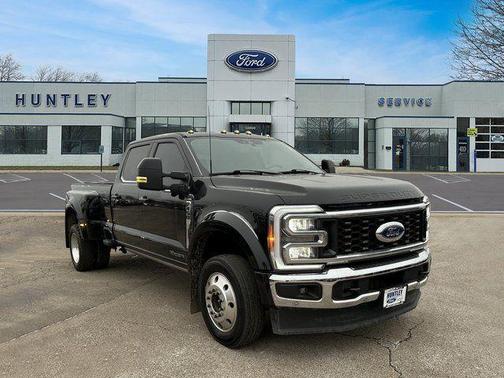 2023 Ford F-450 Lariat