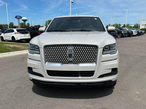 2024 Lincoln Navigator Reserve