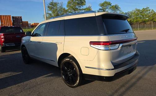 2024 Lincoln Navigator Reserve