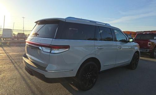 2024 Lincoln Navigator Reserve