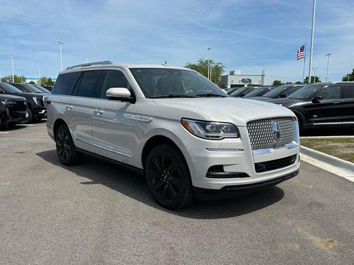 2024 Lincoln Navigator Reserve