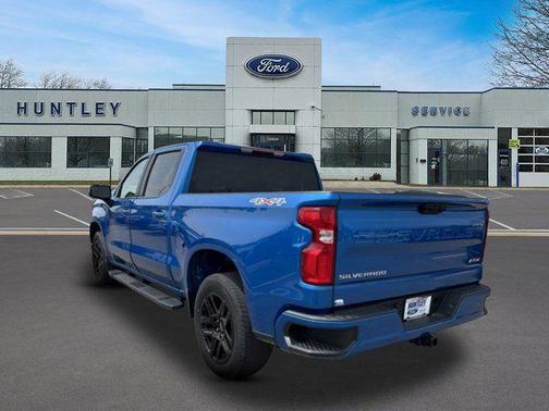 Blue 2022 Chevrolet Silverado 1500 RST