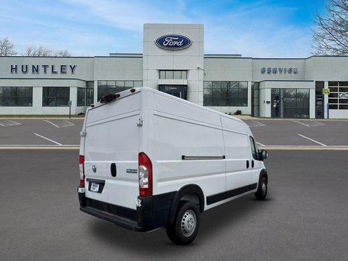 Bright White Clearcoat 2025 RAM ProMaster 2500 Tradesman