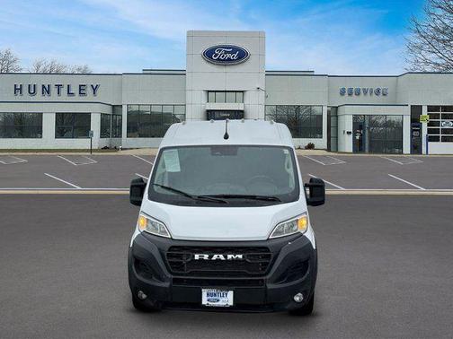 Bright White Clearcoat 2025 RAM ProMaster 2500 Tradesman